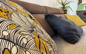 Appartement T2 De Vacances St Gilles Les Bains   